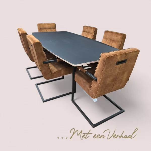 Eettafel Deens ovaal met Fenix blad